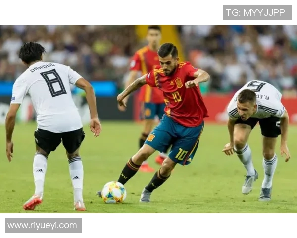 韩国与中国足球对决精彩回顾CCTV5全程直播盛况分析