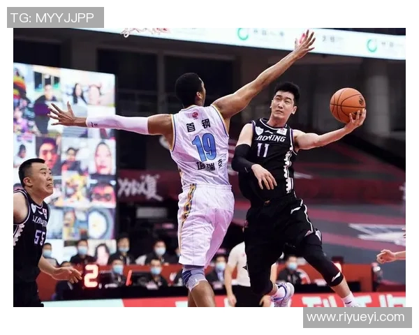 辽宁队与苏州队在元旦的精彩对决即将上演,谁将赢得新年首战的胜利 辽宁队与苏州队在元旦的精彩对决即将上演,谁将赢得新年首战的胜利