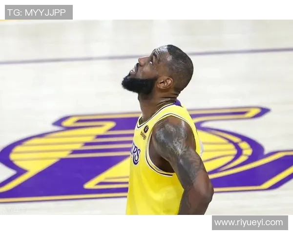 季后赛的詹姆斯与重生的椒盐对决谁将书写新的传奇篇章 季后赛的詹姆斯与重生的椒盐对决谁将书写新的传奇篇章